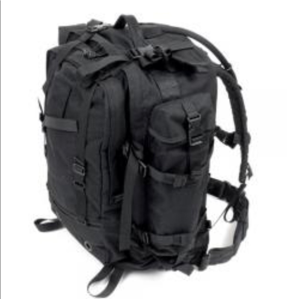 Blackhawk X3 R.A.P.T.O.R. Pack W / 100 oz HydraStorm
